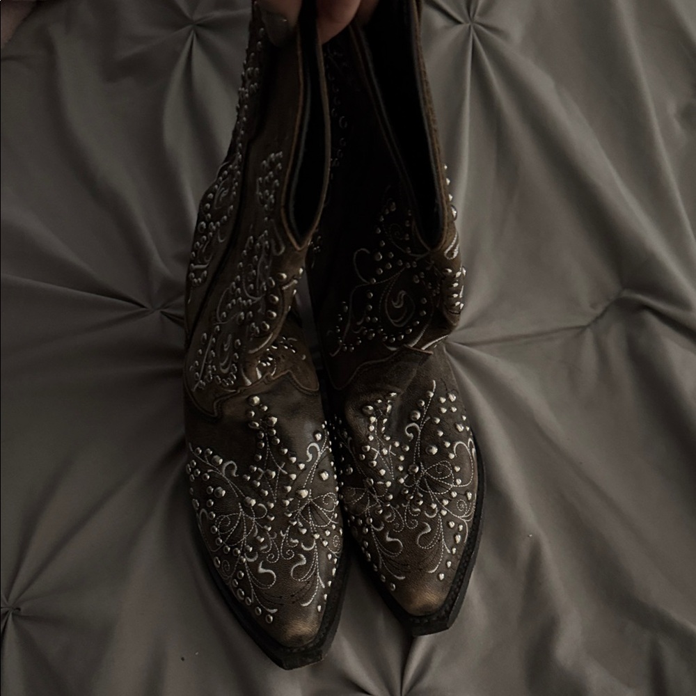 Embellished bling Brown Western cowboy  Boots